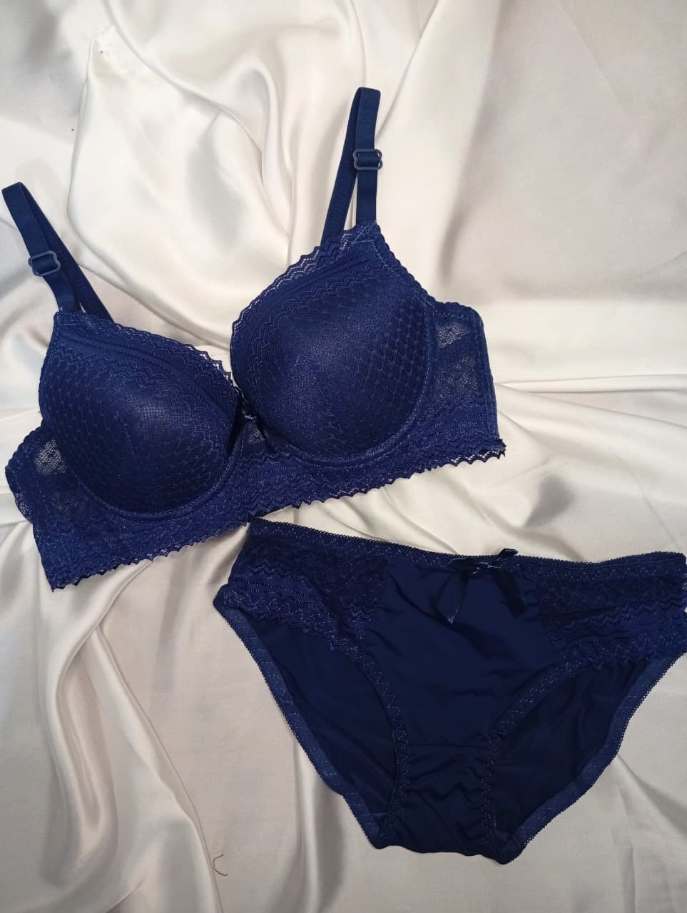Double Padded Underwired Bra & Panty Set - Image 3